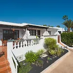 Lanzahost El Jameito Feliz - Playa Bastian Lägenhet
