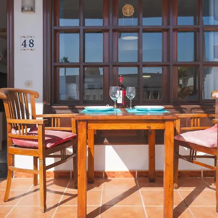 Lanzahost El Jameito Feliz - Playa Bastian * 코스타 테기세